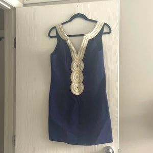 Lilly Pulitzer Navy Dress with gold detail size 2